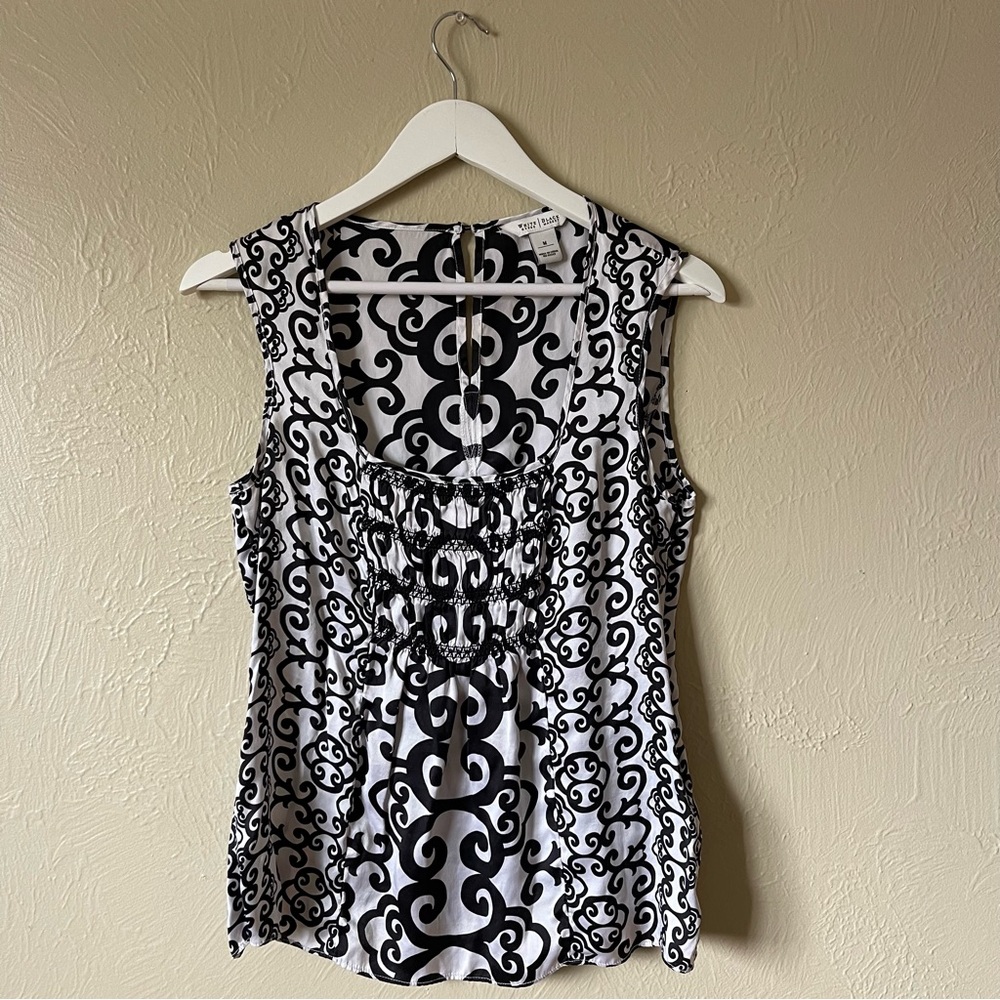 100% Silk White House Black Market Ruched Black and White Tank Top